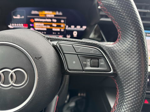 Audi A3 Sportback 2.0 TFSI S3 quattro Pano Leder Camera HUD Matrix