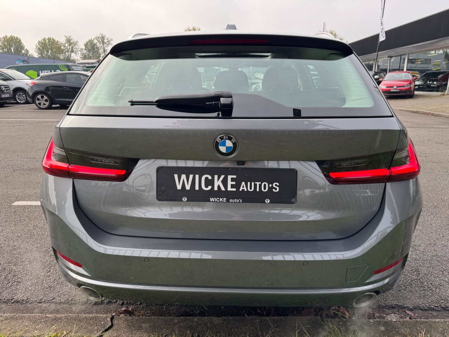 BMW 3 Serie Touring 330i xDrive Panorama Camera Facelift Led Leder