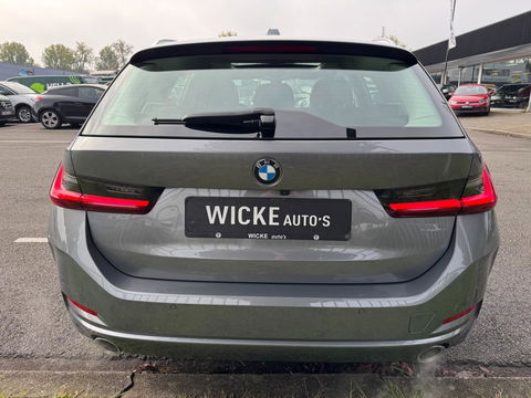 BMW 3 Serie Touring 330i xDrive Panorama Camera Facelift Led Leder