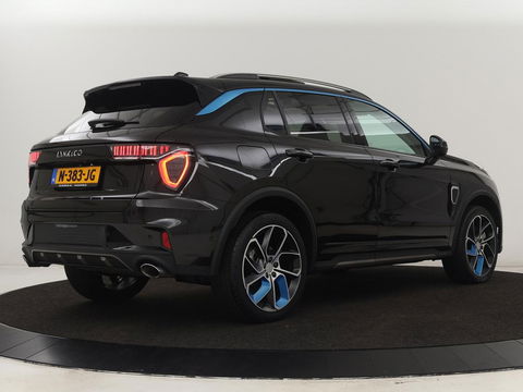 Lynk & Co 01 1.5 Plug In | Panoramadak | Infinity by Harman | Camera | Adaptive cruise | Stoelverwarming | Carplay | Memory | Full LED | PHEV