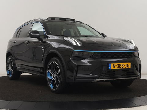 Lynk & Co 01 1.5 Plug In | Panoramadak | Infinity by Harman | Camera | Adaptive cruise | Stoelverwarming | Carplay | Memory | Full LED | PHEV