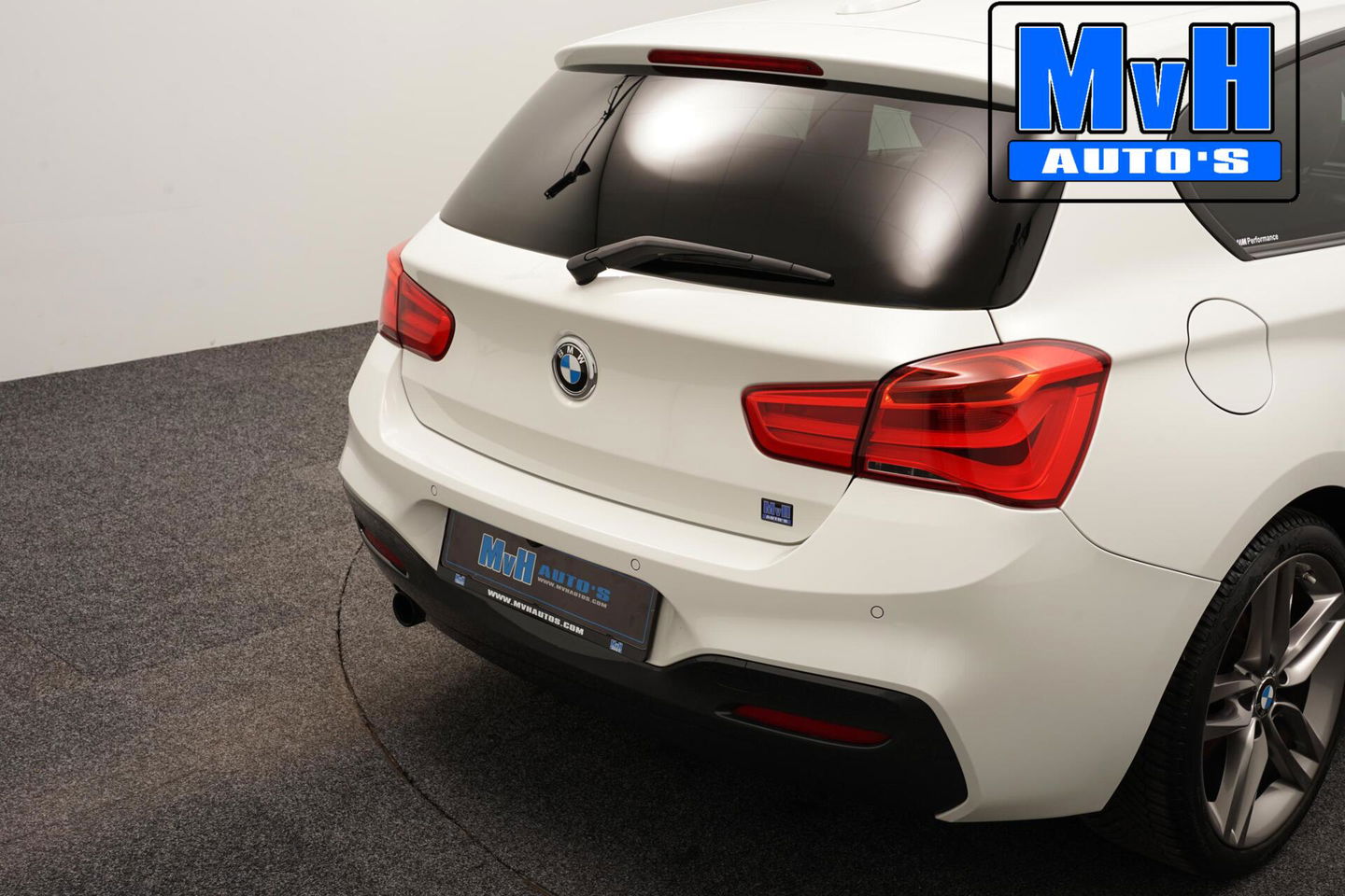 BMW 1 Serie 120i M Sport Edition|ALCANTARA|H/K AUDIO|CAMERA