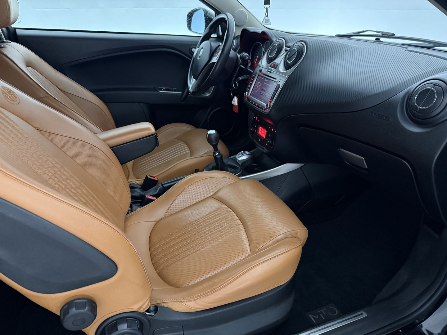 Alfa Romeo MiTo 1.4 T Distinctive | Climate | Cruise | Parkeersens. | Leder