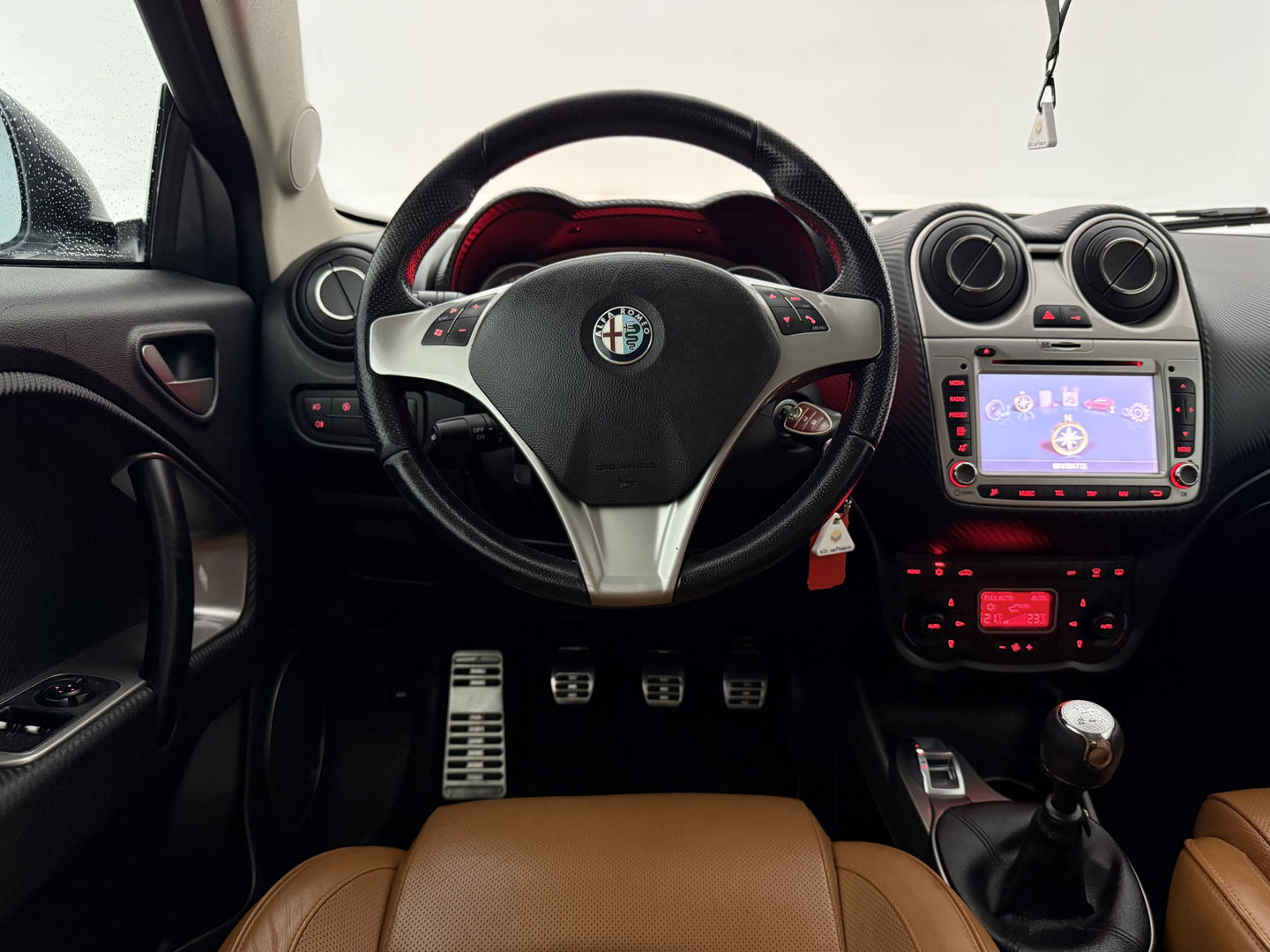 Alfa Romeo MiTo 1.4 T Distinctive | Climate | Cruise | Parkeersens. | Leder