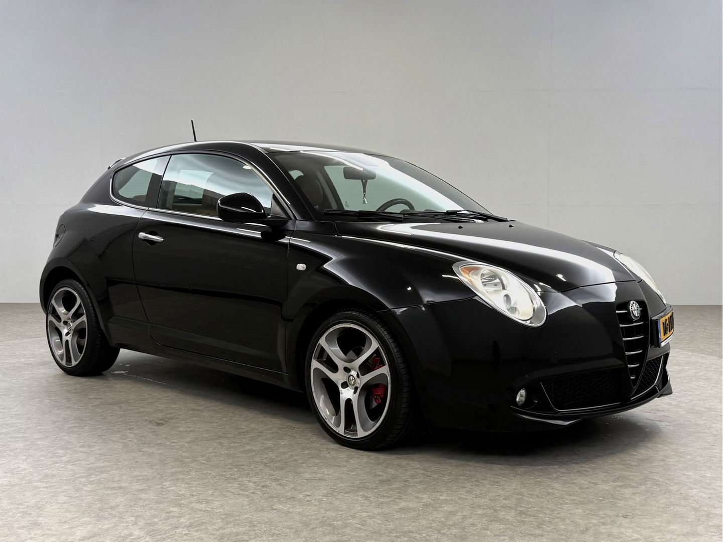Alfa Romeo MiTo 1.4 T Distinctive | Climate | Cruise | Parkeersens. | Leder
