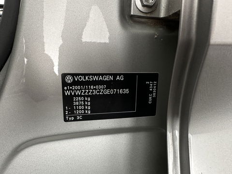 Volkswagen Passat Variant 1.4 TSI GTE Highline Aut. *PANO | ADAPTIVE-CRUISE | LEATHER-ALCANTARA | FULL-LED | CAMERA | NAVI-FULLMAP | HEATED-COMFORTSEATS | KEYLESS | PRIVACY-GLASS | 18''ALU*