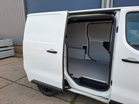 Citroën Jumpy 1.5 BlueHDI 100 XS Club AIRCO / CARPLAY / NAVI / CRUISE CONTROLE / DUBBELE SCHUIFDEUR