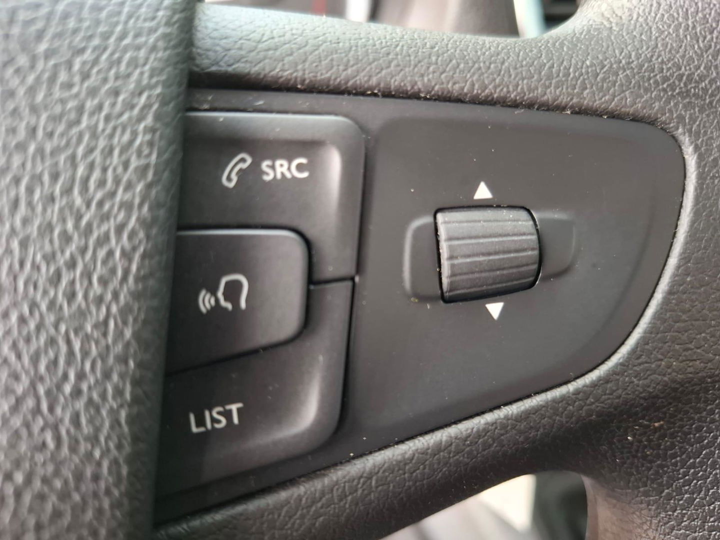 Citroën Jumpy 1.5 BlueHDI 100 XS Club AIRCO / CARPLAY / NAVI / CRUISE CONTROLE / DUBBELE SCHUIFDEUR