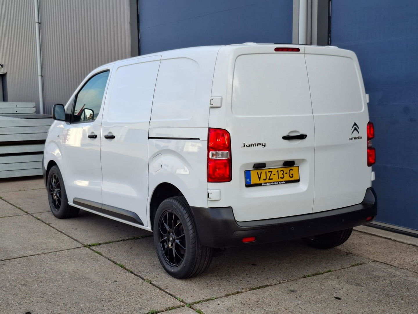 Citroën Jumpy 1.5 BlueHDI 100 XS Club AIRCO / CARPLAY / NAVI / CRUISE CONTROLE / DUBBELE SCHUIFDEUR