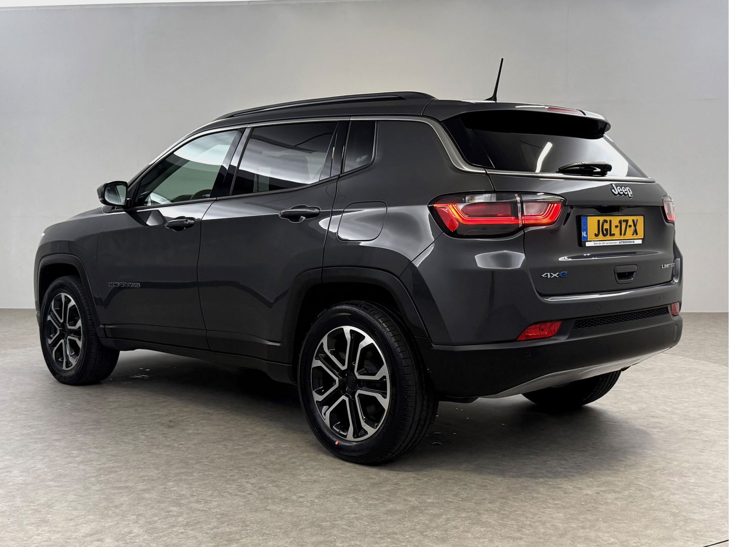 Jeep Compass 4xe 190 Plug-in Hybrid Electric Limited | Virtual | LED | Carplay | Camera | Adaptive Cruise | Parkeersens.