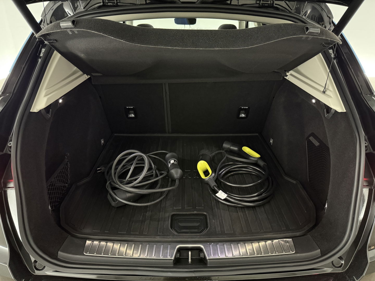 Lynk Co 01 1.5  | Pano | 360° | Virtual | Sfeerverl. | Memory | LED | Carplay | Adaptive Cruise