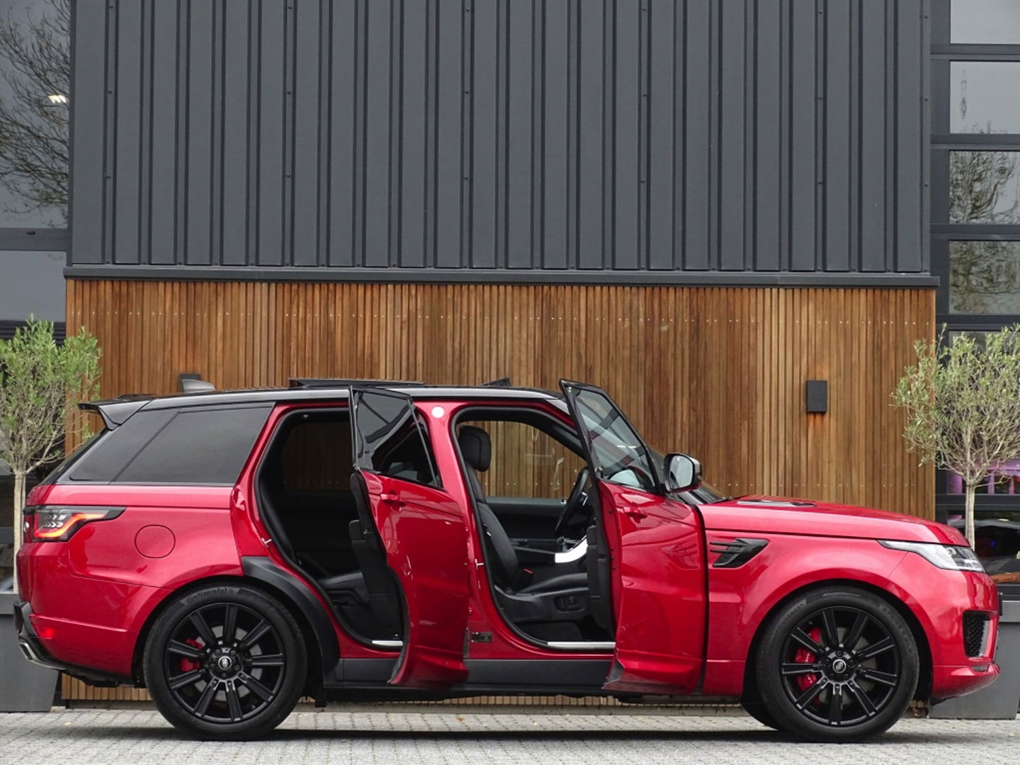 Land Rover Range Rover Sport P400e 405PK HSE / Dynamic / Meridian / 360° / LED