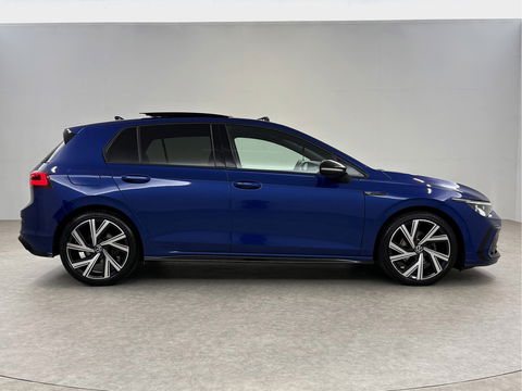 Volkswagen Golf 1.5 eTSI R-Line Lapiz Blue | Pano | Sfeerverl. | Virtual | Camera | IQ-Light | Stuur/Stoelverw. l Carplay | Adaptive Cruise