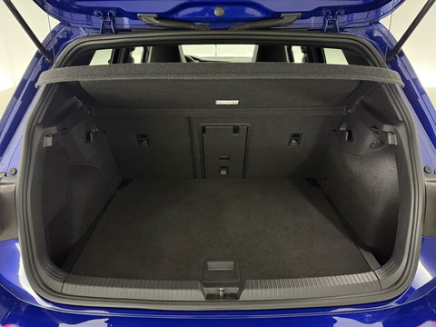 Volkswagen Golf 1.5 eTSI R-Line Lapiz Blue | Pano | Sfeerverl. | Virtual | Camera | IQ-Light | Stuur/Stoelverw. l Carplay | Adaptive Cruise