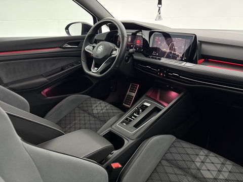 Volkswagen Golf 1.5 eTSI R-Line Lapiz Blue | Pano | Sfeerverl. | Virtual | Camera | IQ-Light | Stuur/Stoelverw. l Carplay | Adaptive Cruise
