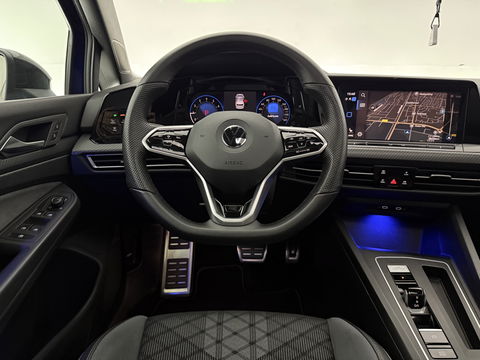 Volkswagen Golf 1.5 eTSI R-Line Lapiz Blue | Pano | Sfeerverl. | Virtual | Camera | IQ-Light | Stuur/Stoelverw. l Carplay | Adaptive Cruise