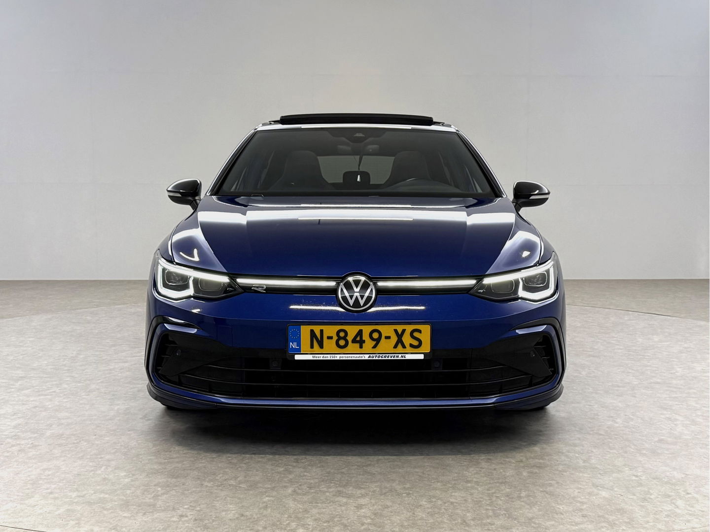 Volkswagen Golf 1.5 eTSI R-Line Lapiz Blue | Pano | Sfeerverl. | Virtual | Camera | IQ-Light | Stuur/Stoelverw. l Carplay | Adaptive Cruise
