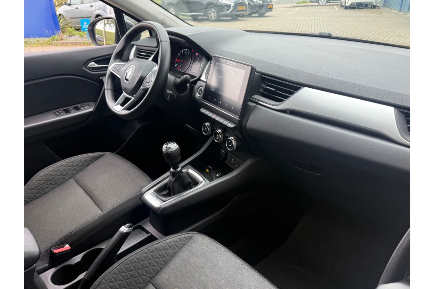 Renault Captur 1.0 TCE 90 EQUILIBRE NAVI PDC STOELVW CARPLAY