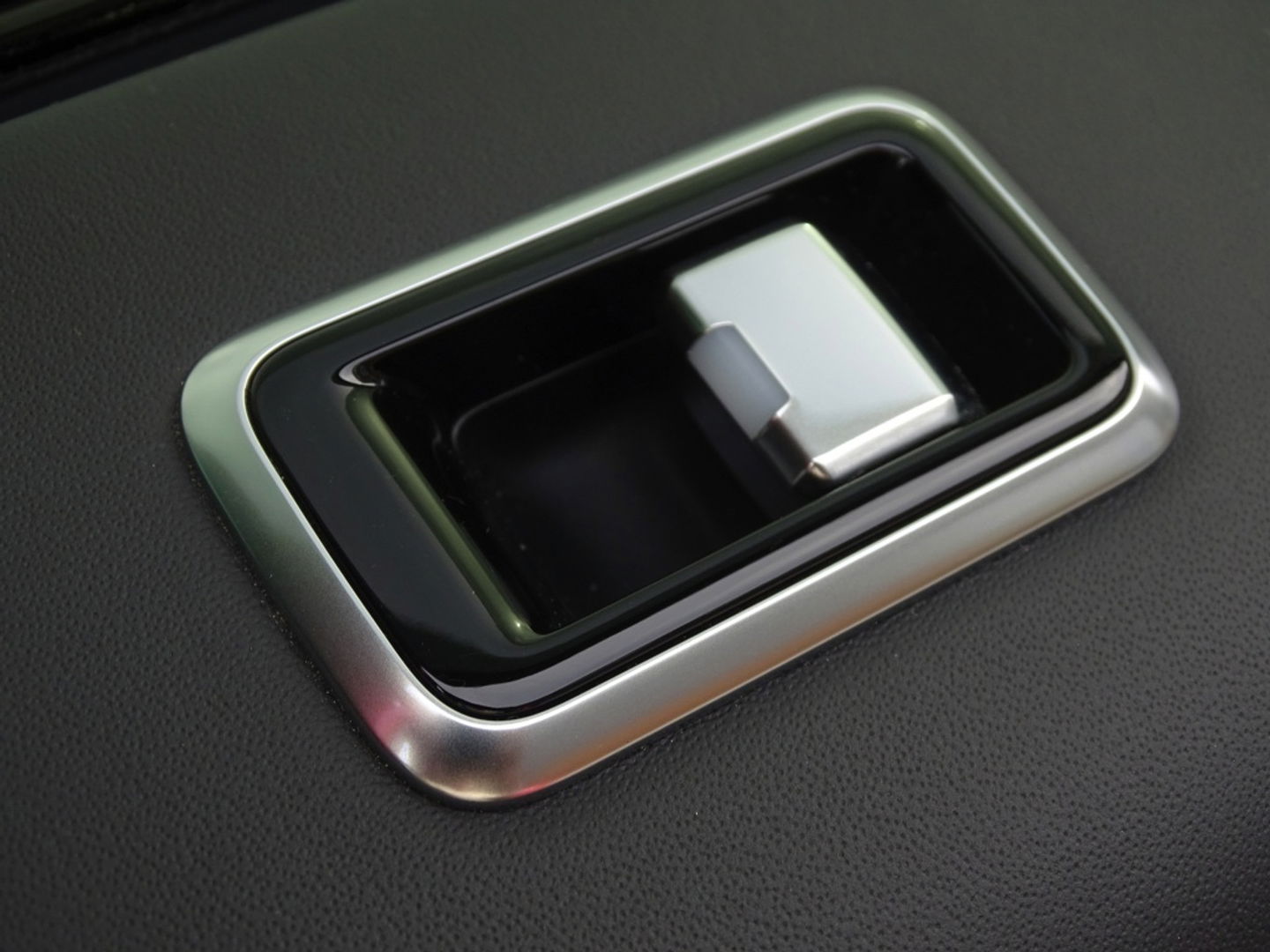 Land Rover Range Rover Sport P400e 405PK HSE / Dynamic / Meridian / 360° / LED