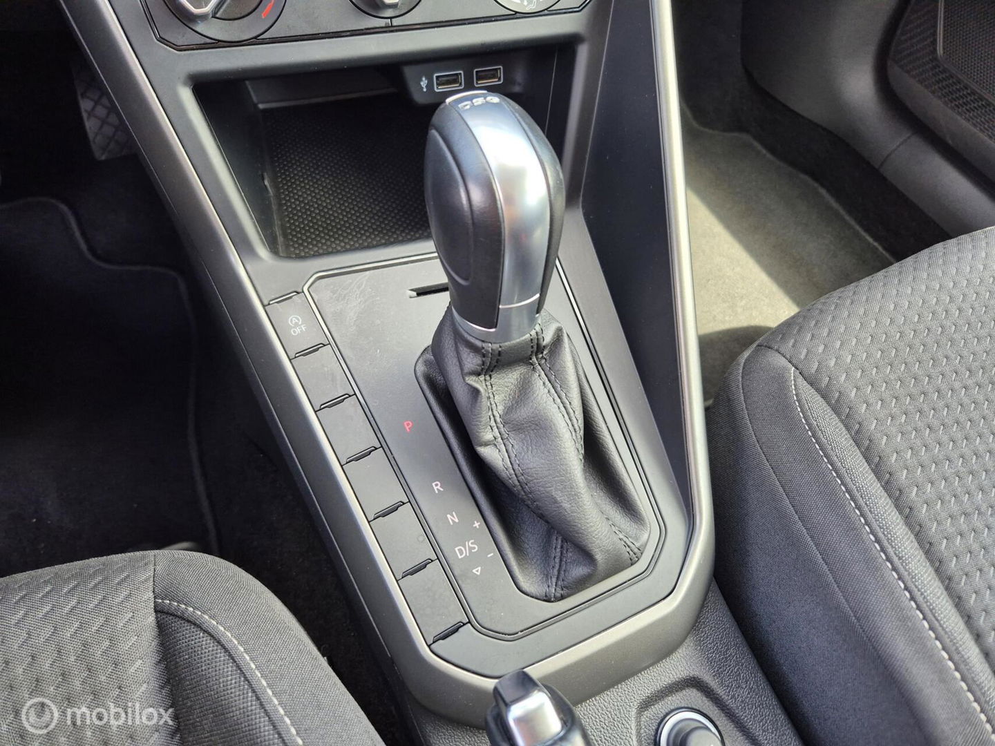 Volkswagen Polo 1.0 TSI Comfortline, DSG, Navi, Carplay, NAP
