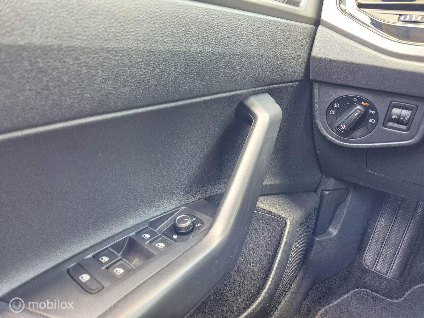 Volkswagen Polo 1.0 TSI Comfortline, DSG, Navi, Carplay, NAP