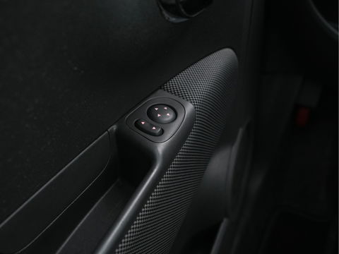 Fiat 500 0.9 TwinAir Lounge *PANO | AIRCO | PDC | COMFORT-SEATS | RADIO-CD/MP3 | CHROME-PACK | 15''ALU*