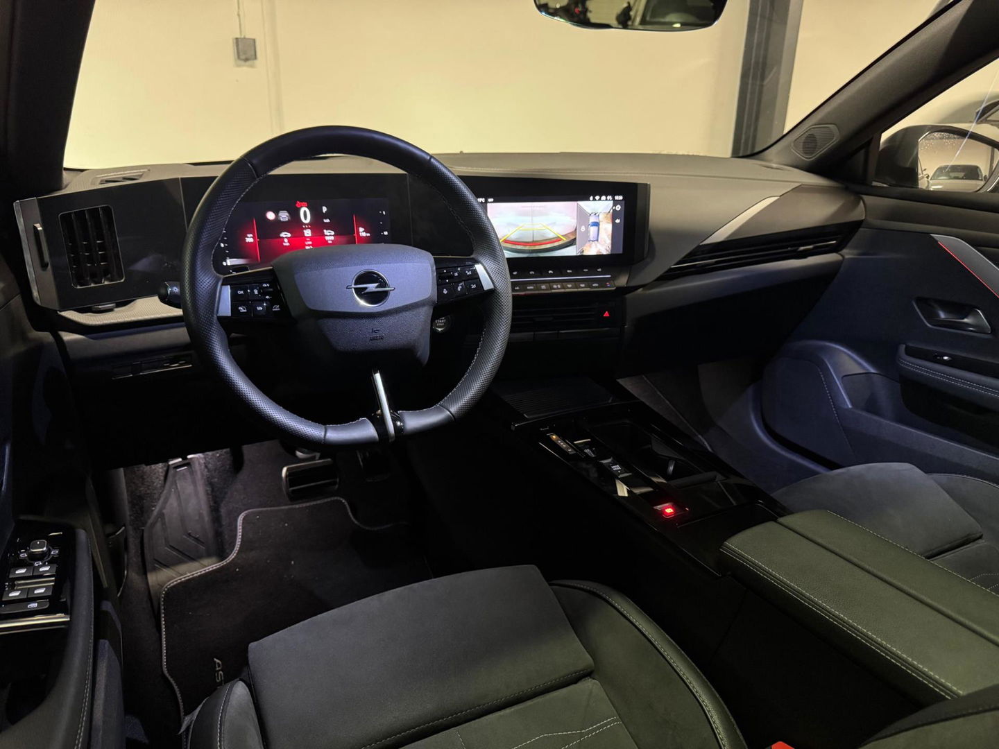 Opel Astra 1.2 Turbo GS PANO 360' MEMORY VOL'