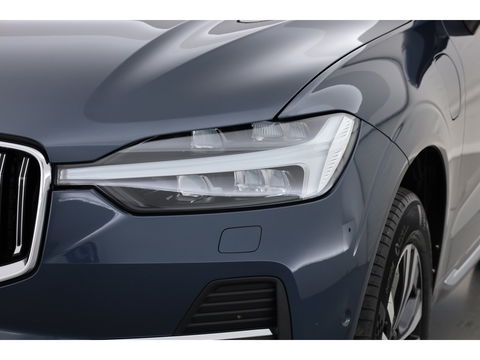 Volvo XC60 2.0 T6 Plug-in hybrid AWD Inscription | Long Range | Google | Trekhaak | Leer | 360 camera | Standkachel | Stoel + stuurverwarming |