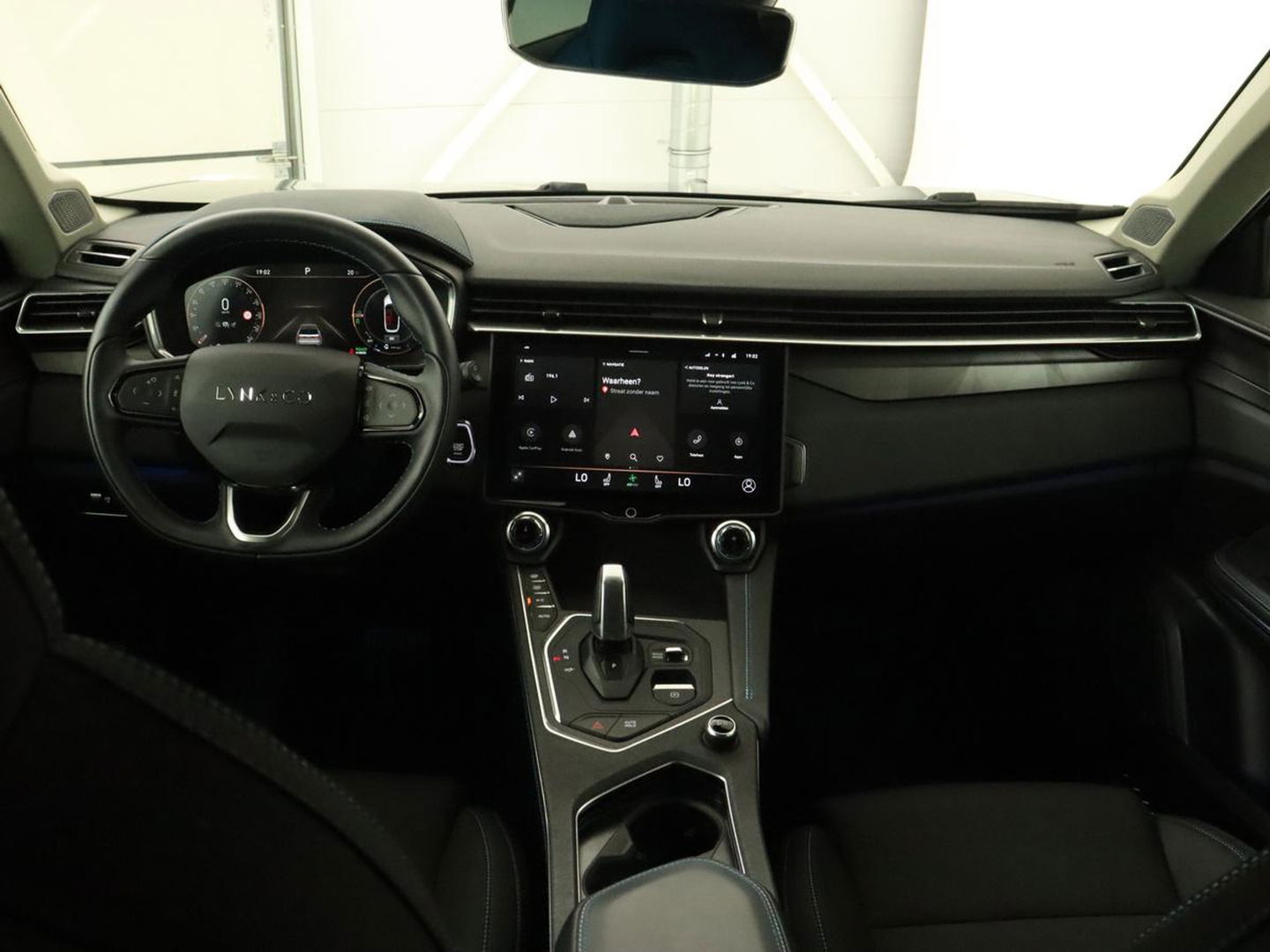 Lynk & Co 01 1.5 Plug In | Panoramadak | Infinity by Harman | Camera | Adaptive cruise | Stoelverwarming | Carplay | Memory | Full LED | PHEV