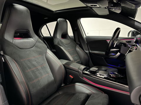 Mercedes-Benz A-Klasse 250 AMG Pano Sfeer 360° Burmester Navi Cruise