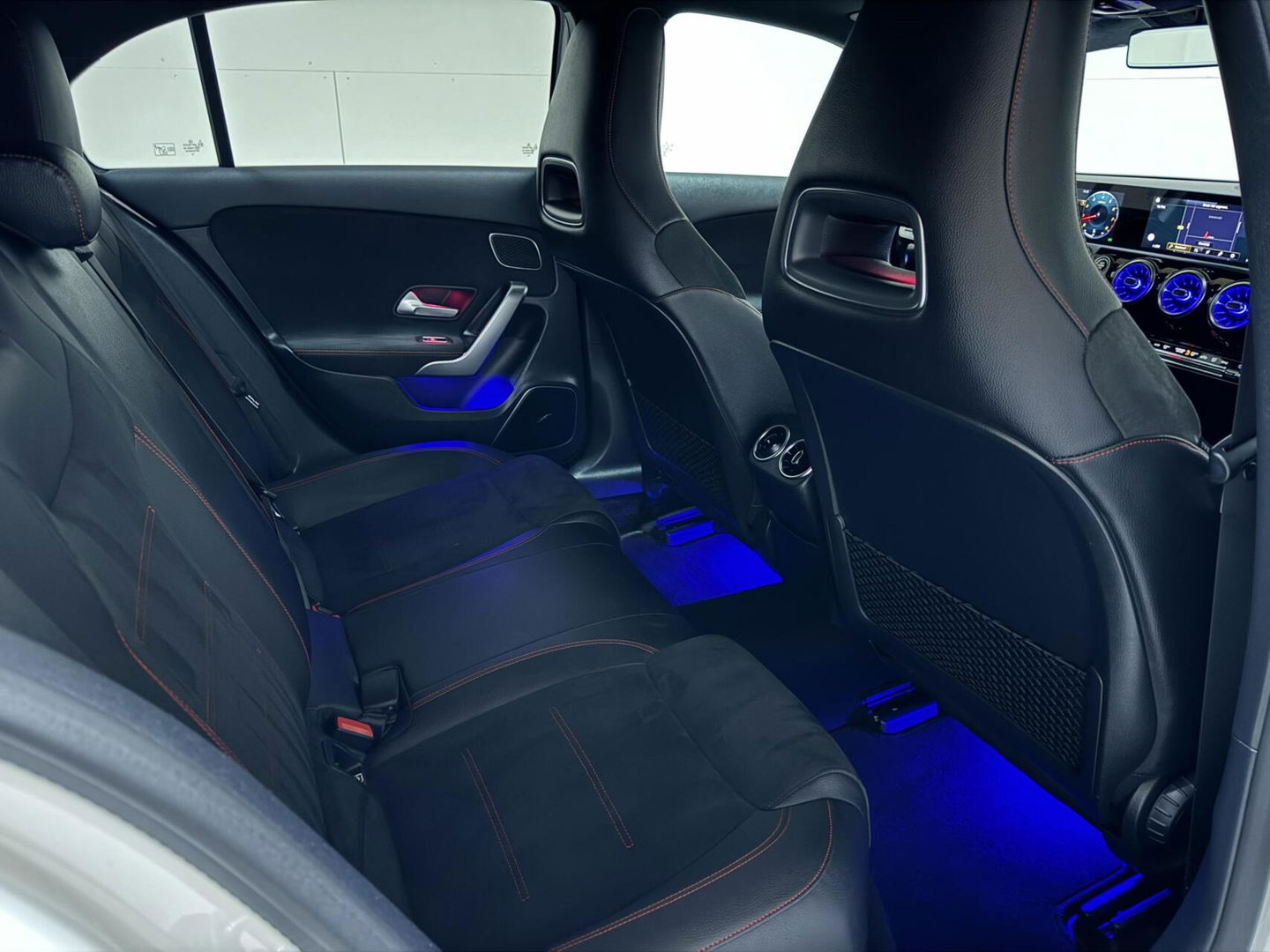Mercedes-Benz A-Klasse 250 AMG Pano Sfeer 360° Burmester Navi Cruise