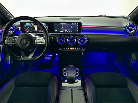 Mercedes-Benz A-Klasse 250 AMG Pano Sfeer 360° Burmester Navi Cruise