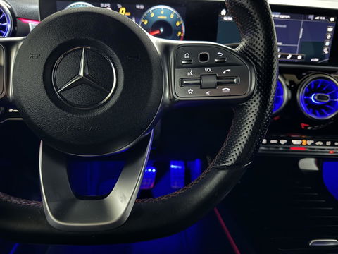 Mercedes-Benz A-Klasse 250 AMG Pano Sfeer 360° Burmester Navi Cruise