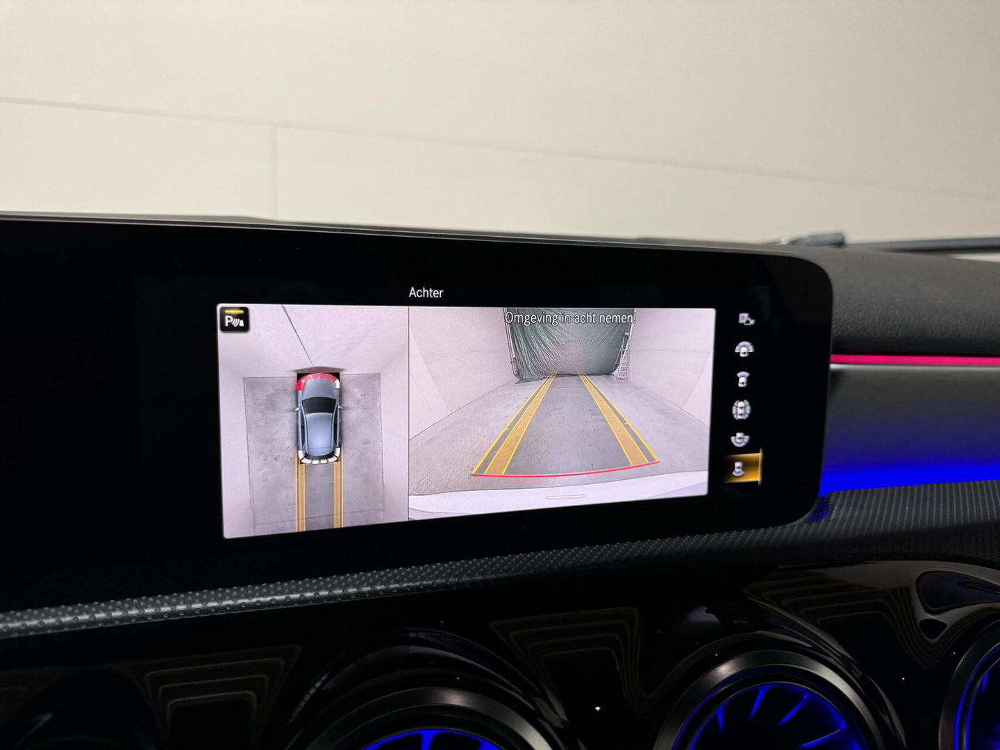 Mercedes-Benz A-Klasse 250 AMG Pano Sfeer 360° Burmester Navi Cruise