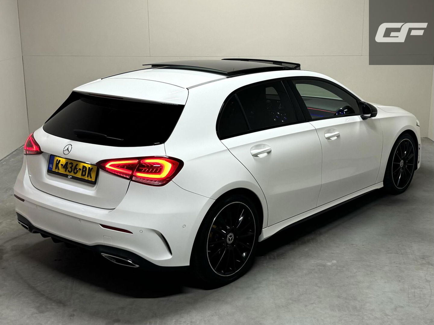 Mercedes-Benz A-Klasse 250 AMG Pano Sfeer 360° Burmester Navi Cruise