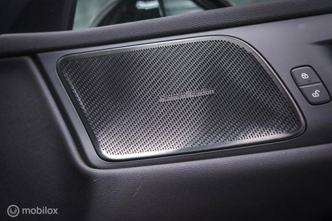 Volvo V60 2.0 T6 Recharge AWD R-Design 340 pk | Harman kardon | Adaptive | Stoel + stuurwiel verwarming | Trekhaak | DAB | LED | Memory |