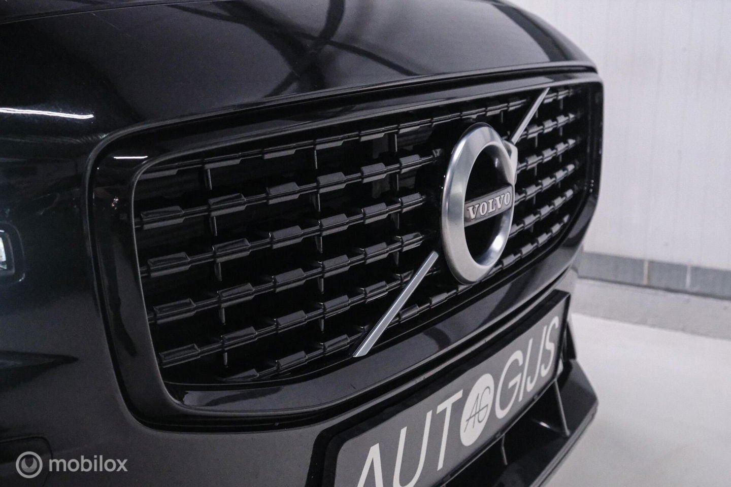 Volvo V60 2.0 T6 Recharge AWD R-Design 340 pk | Harman kardon | Adaptive | Stoel + stuurwiel verwarming | Trekhaak | DAB | LED | Memory |