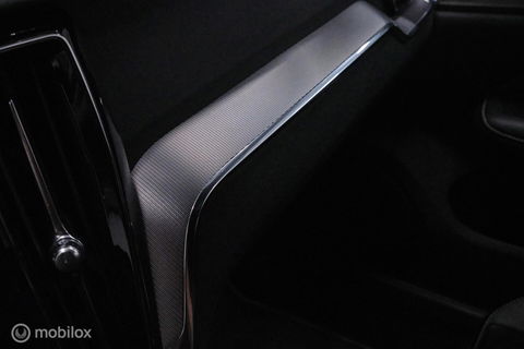 Volvo V60 2.0 T6 Recharge AWD R-Design 340 pk | Harman kardon | Adaptive | Stoel + stuurwiel verwarming | Trekhaak | DAB | LED | Memory |