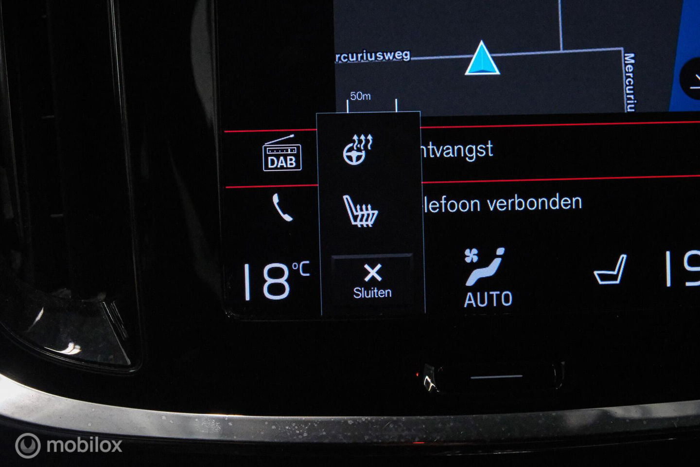 Volvo V60 2.0 T6 Recharge AWD R-Design 340 pk | Harman kardon | Adaptive | Stoel + stuurwiel verwarming | Trekhaak | DAB | LED | Memory |