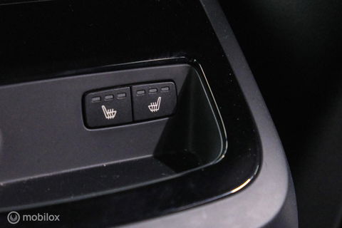 Volvo V60 2.0 T6 Recharge AWD R-Design 340 pk | Harman kardon | Adaptive | Stoel + stuurwiel verwarming | Trekhaak | DAB | LED | Memory |