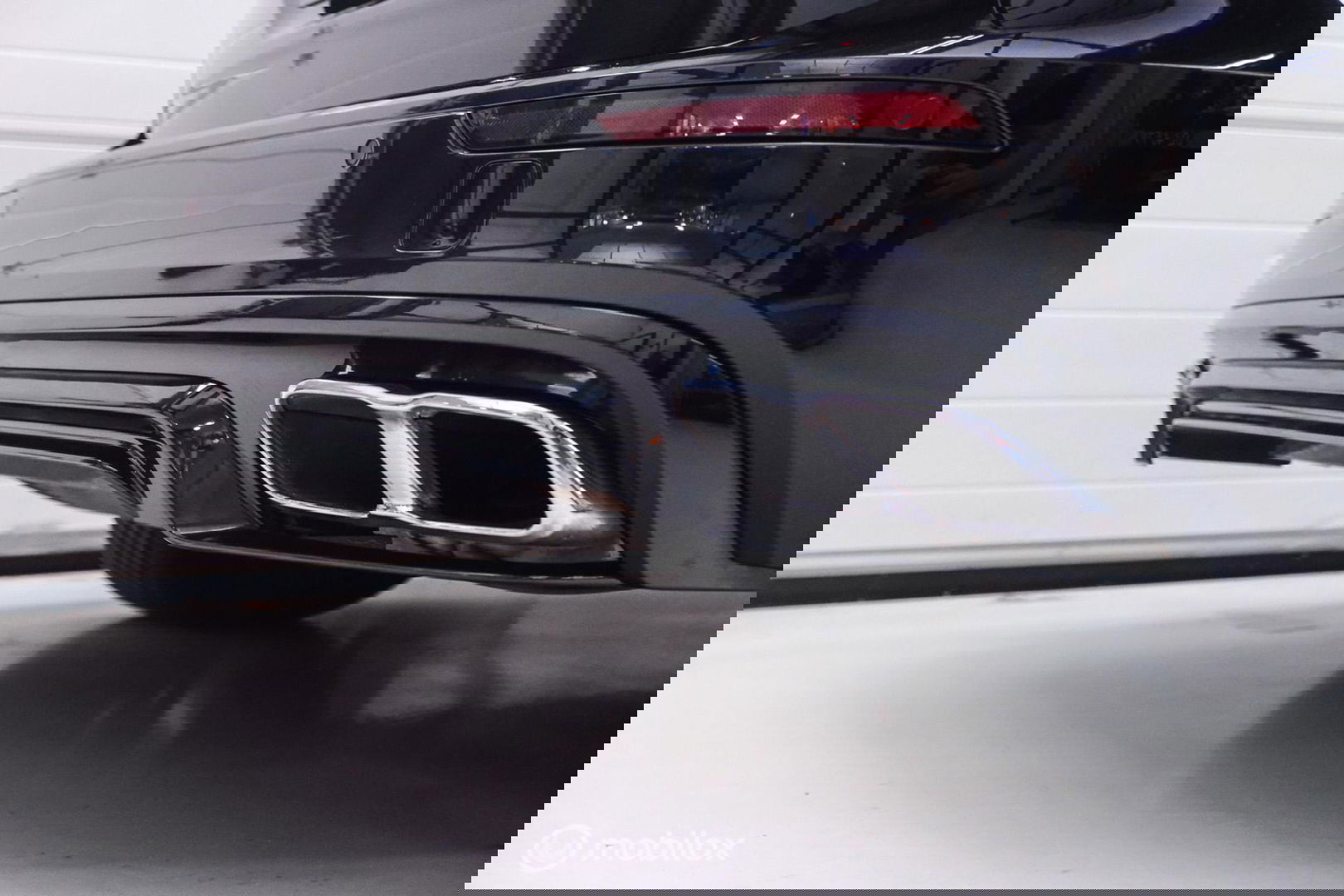 Volvo V60 2.0 T6 Recharge AWD R-Design 340 pk | Harman kardon | Adaptive | Stoel + stuurwiel verwarming | Trekhaak | DAB | LED | Memory |