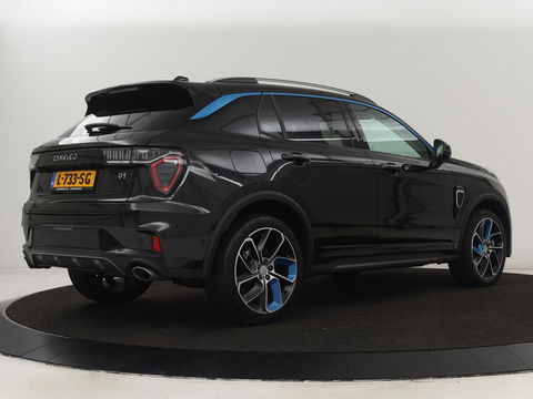 Lynk & Co 01 1.5 Plug In | Panoramadak | Infinity by Harman | Camera | Adaptive cruise | Stoelverwarming | Carplay | Memory | Full LED | PHEV