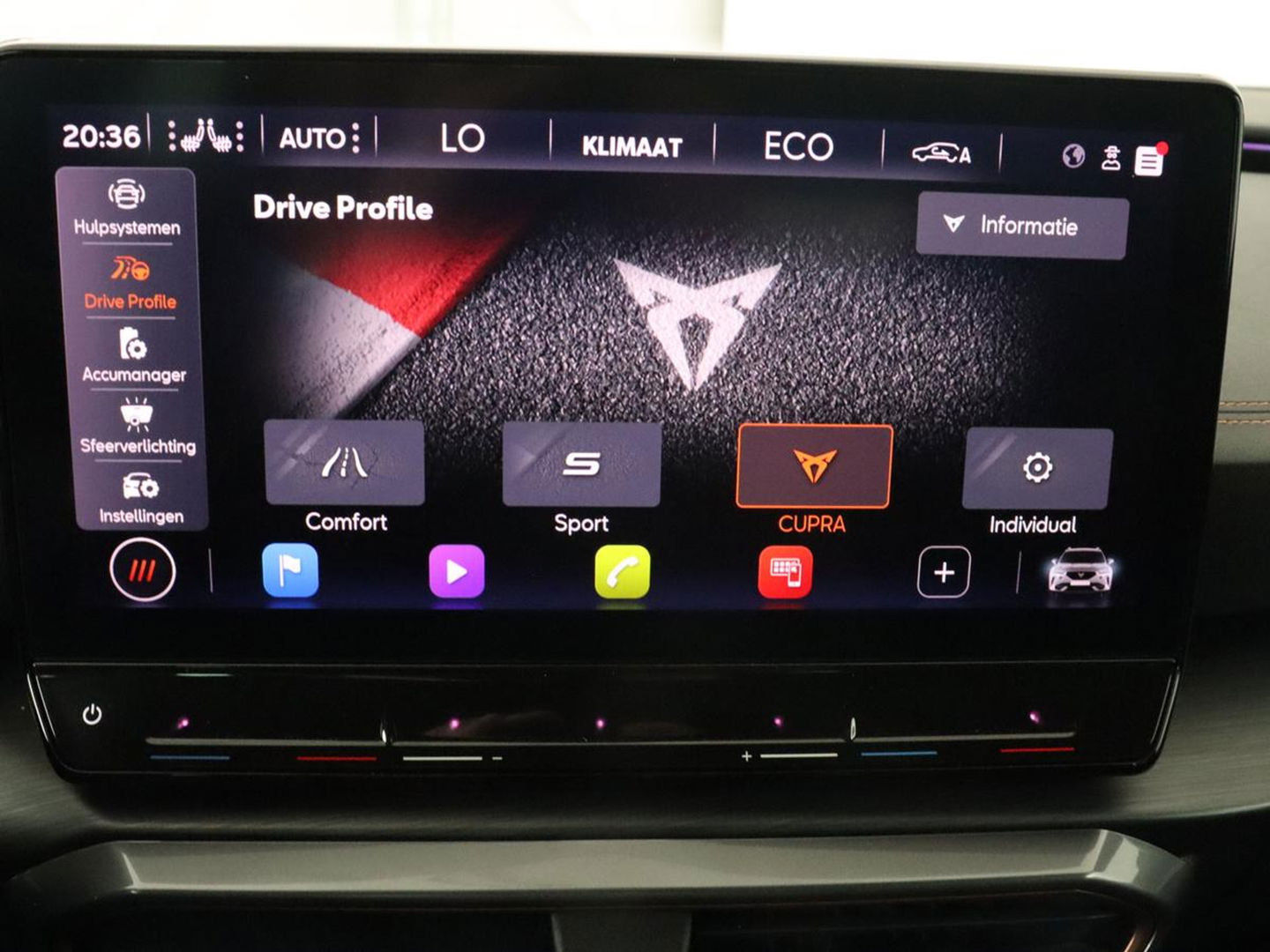 CUPRA Formentor 1.4 e-Hybrid VZ | 245pk | Stoel & stuurverwarming | 360 Camera | Carplay | Adaptive cruise | Navigatie | Sfeerverlichting | Keyless | Full LED | PHEV | Plug In