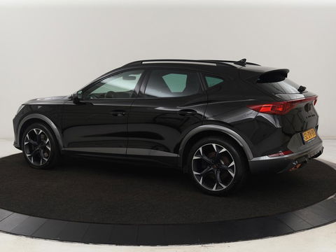 CUPRA Formentor 1.4 e-Hybrid VZ | 245pk | Stoel & stuurverwarming | 360 Camera | Carplay | Adaptive cruise | Navigatie | Sfeerverlichting | Keyless | Full LED | PHEV | Plug In