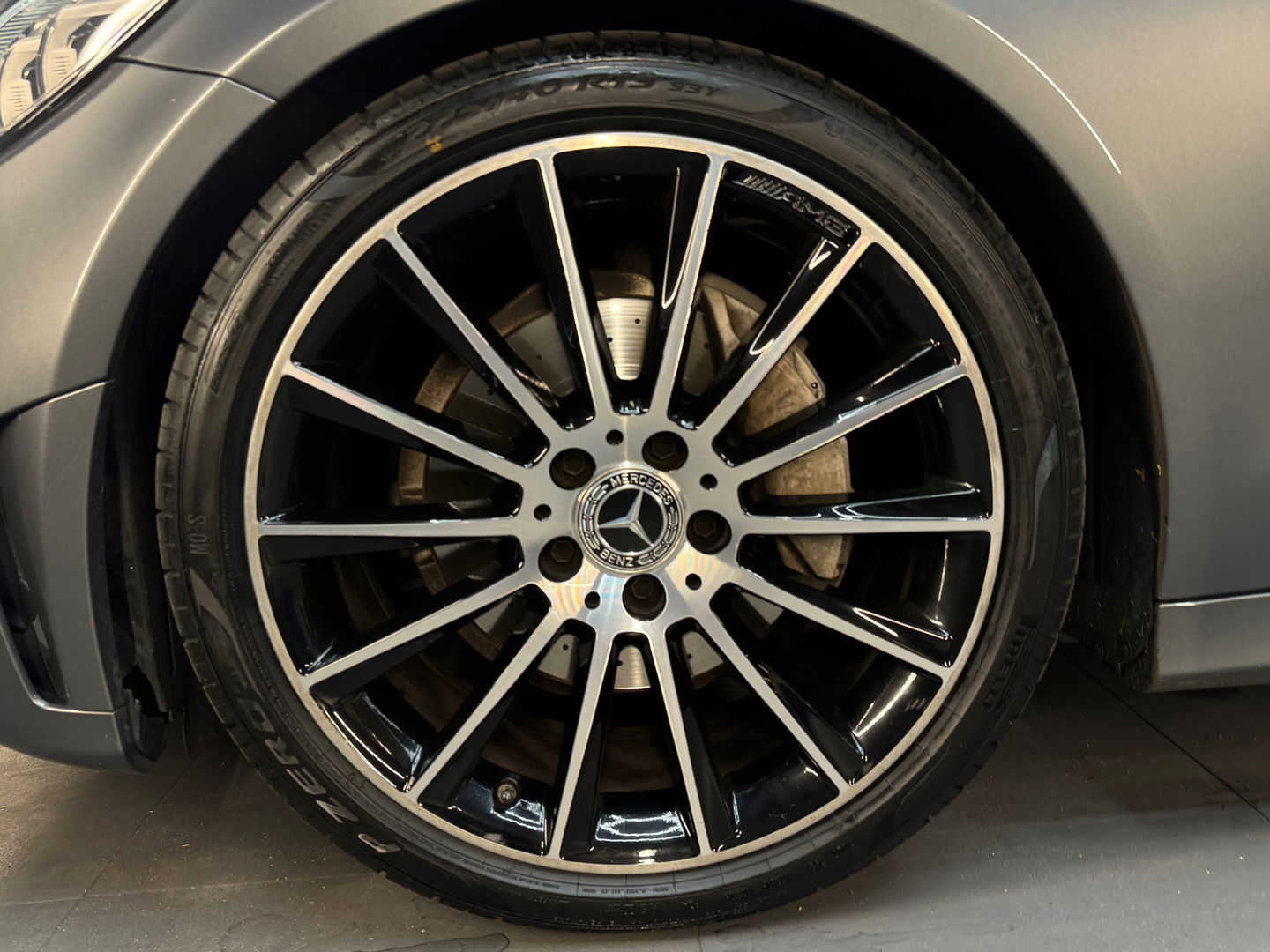 Mercedes-Benz C-Klasse 180 AMG Premium+ Pano|Keyless|Burmester