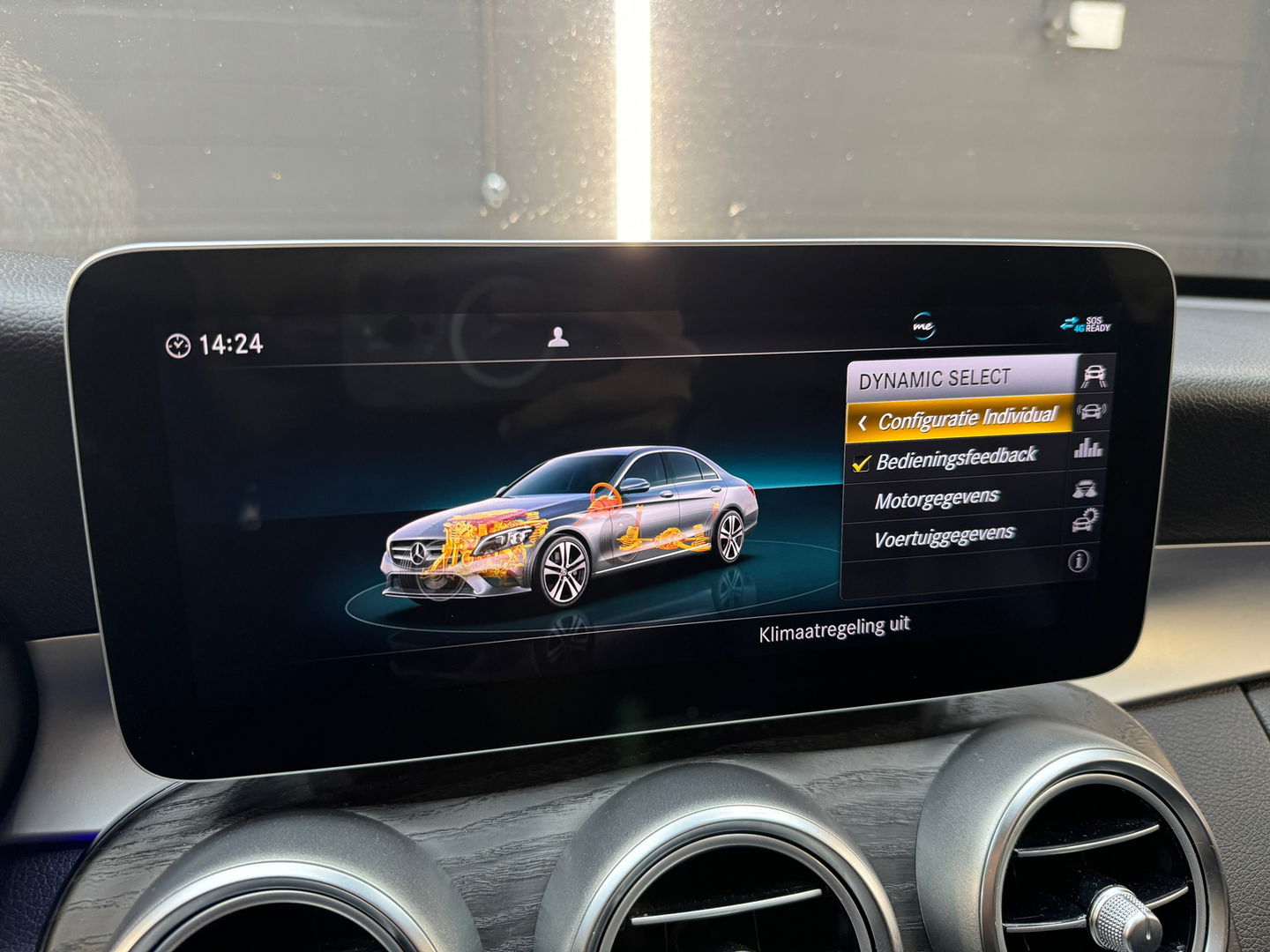 Mercedes-Benz C-Klasse 180 AMG Premium+ Pano|Keyless|Burmester