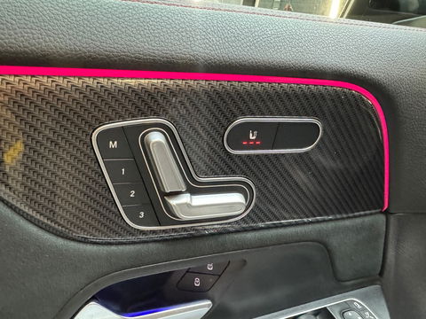 Mercedes-Benz GLA AMG 35 4M Pano|Memory|HuD|Carbon|VOL