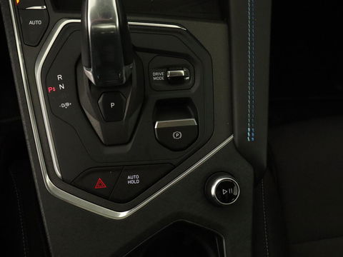 Lynk & Co 01 1.5 Plug In | Panoramadak | Infinity by Harman | Camera | Adaptive cruise | Stoelverwarming | Carplay | Memory | Full LED | PHEV
