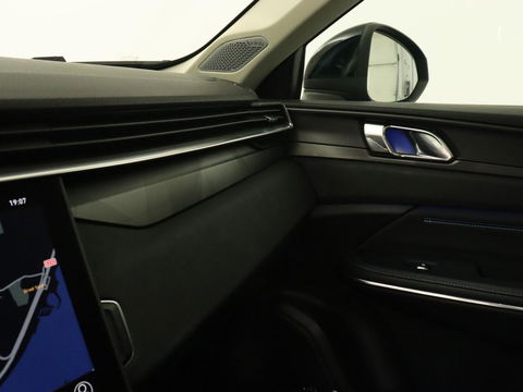 Lynk & Co 01 1.5 Plug In | Panoramadak | Infinity by Harman | Camera | Adaptive cruise | Stoelverwarming | Carplay | Memory | Full LED | PHEV