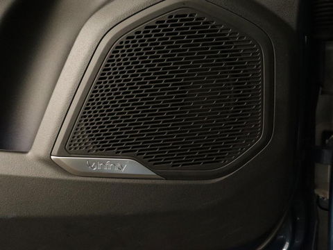 Lynk & Co 01 1.5 Plug In | Panoramadak | Infinity by Harman | Camera | Adaptive cruise | Stoelverwarming | Carplay | Memory | Full LED | PHEV